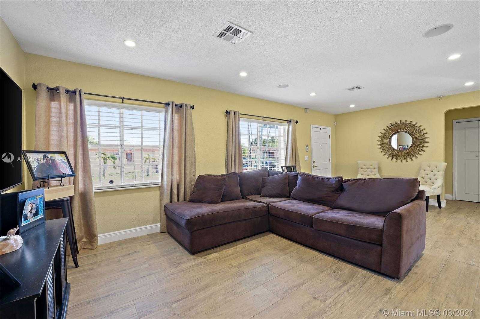 Small Image of 5916 SOUTH WEST 5TH TER, Miami Number 8
