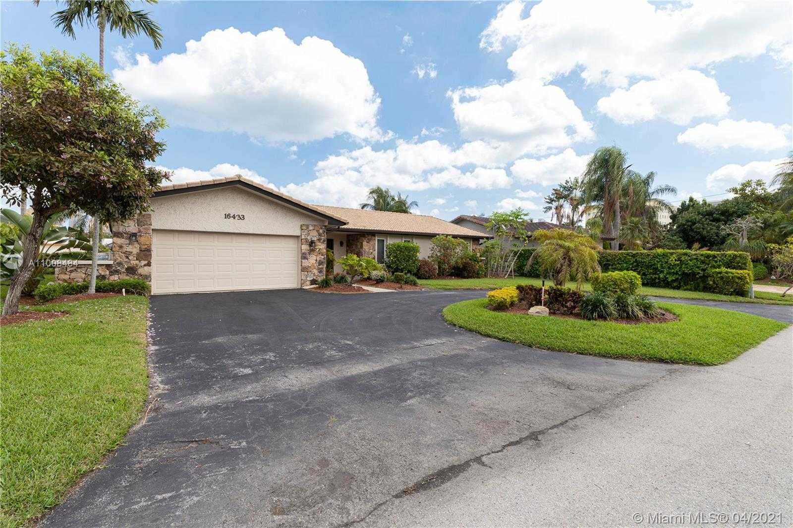 Small Image of 16433 NORTH EAST 33RD AVE, North Miami Beach Number 12