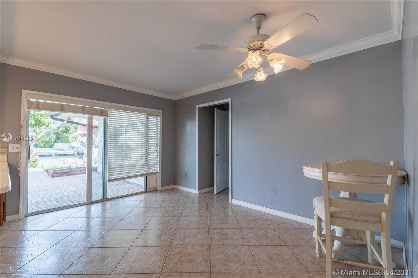 Small Image of 16433 NORTH EAST 33RD AVE, North Miami Beach Number 26