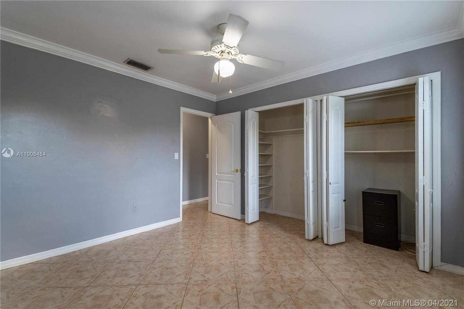 Small Image of 16433 NORTH EAST 33RD AVE, North Miami Beach Number 31
