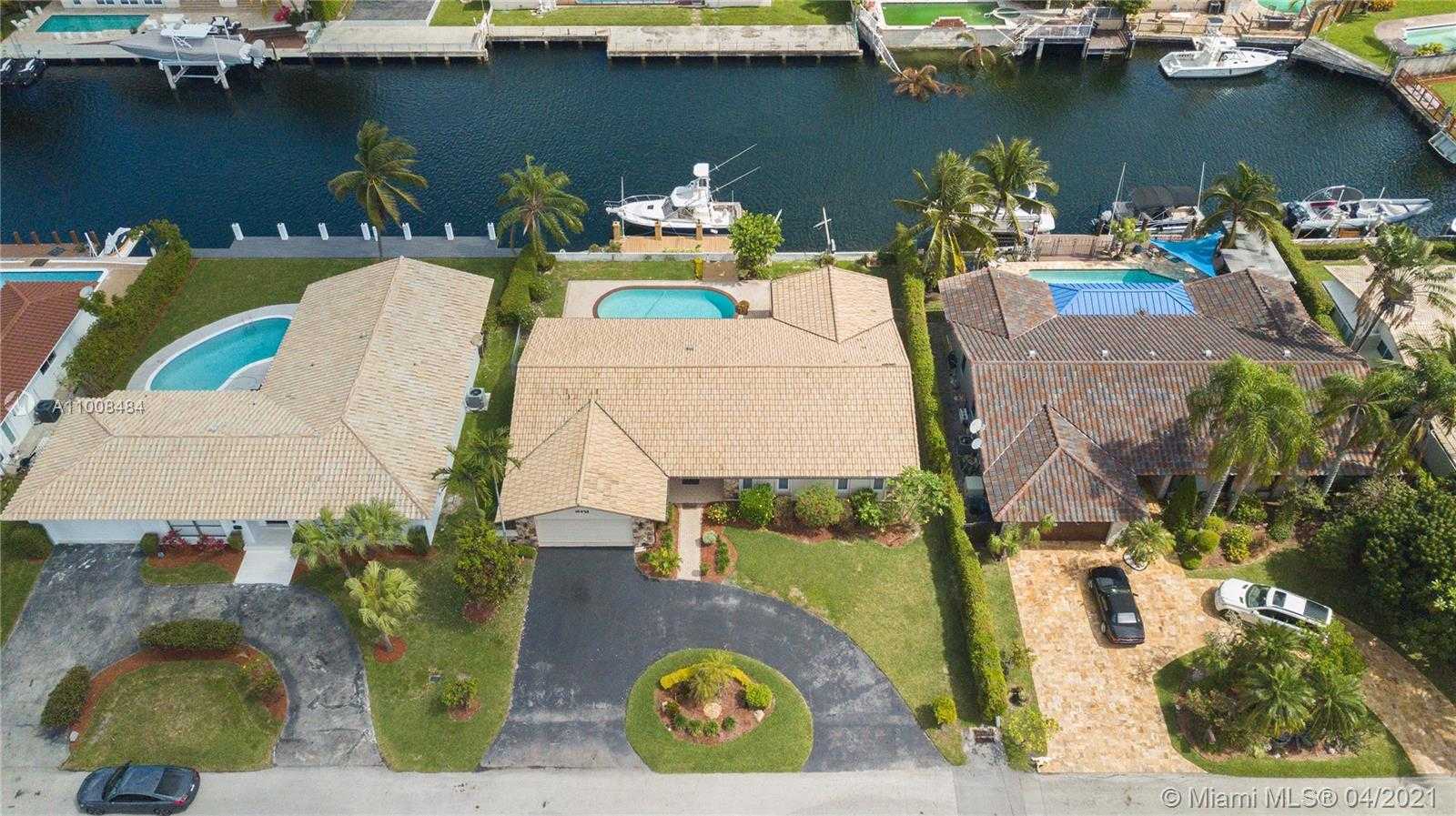Small Image of 16433 NORTH EAST 33RD AVE, North Miami Beach Number 44