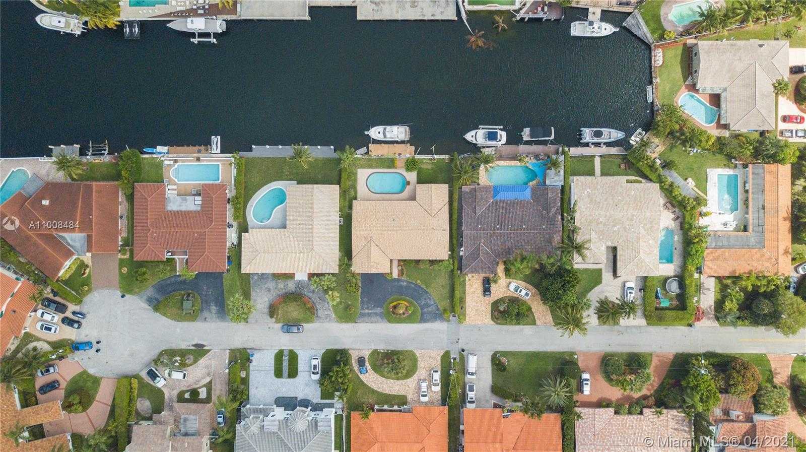 Small Image of 16433 NORTH EAST 33RD AVE, North Miami Beach Number 46
