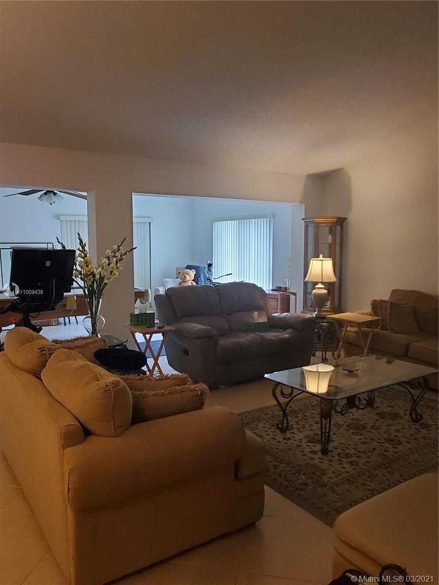 Small Image of 2030 SOUTH WEST 16TH PL, Deerfield Beach Number 7
