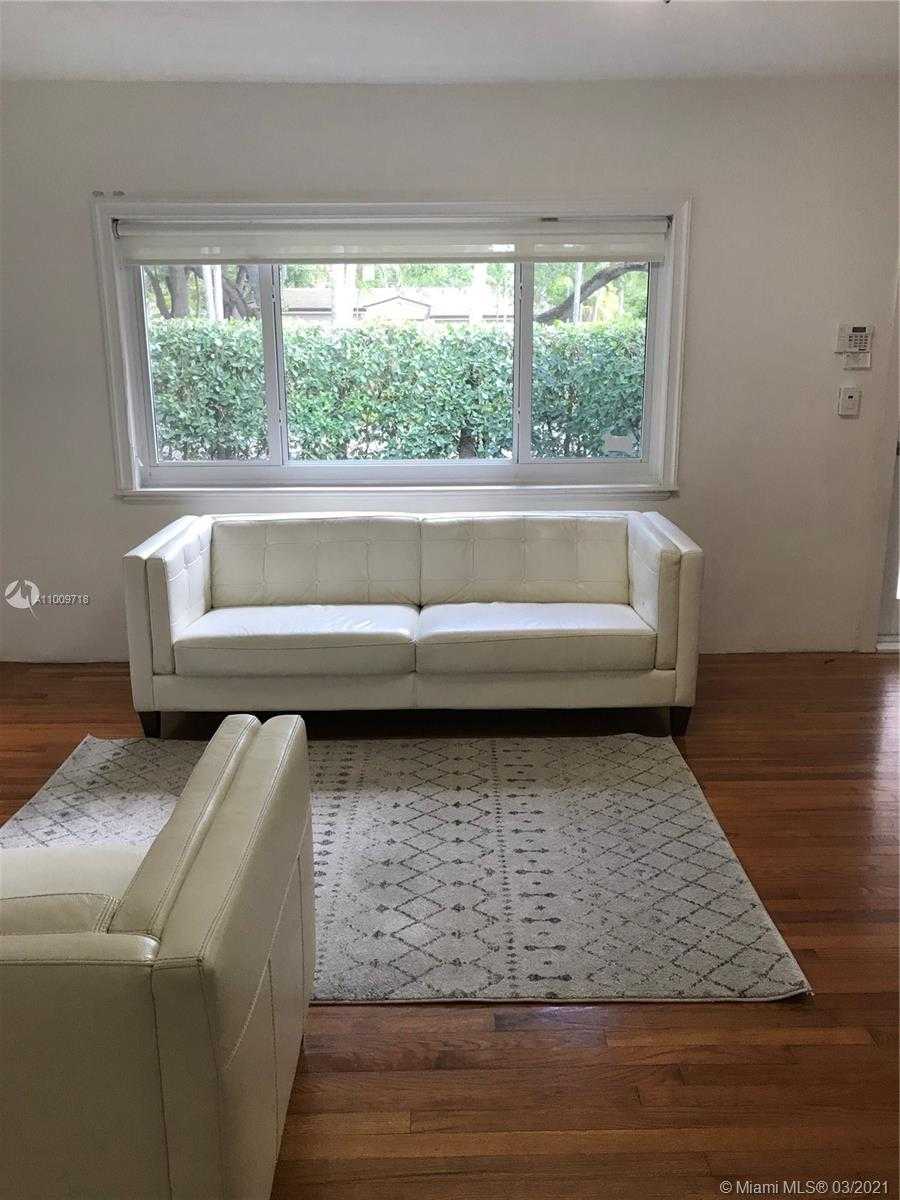 Small Image of 4095 HARDIE AVE, Miami Number 2