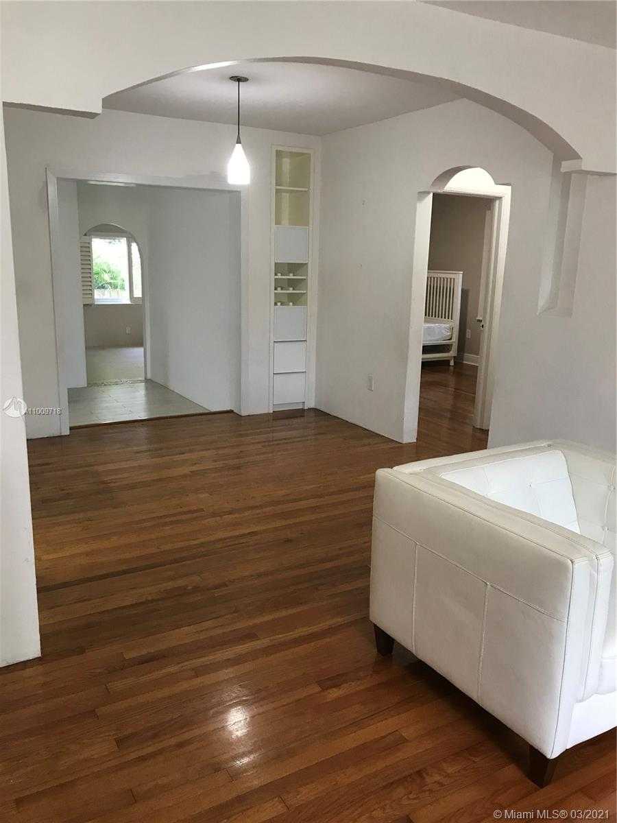Small Image of 4095 HARDIE AVE, Miami Number 4