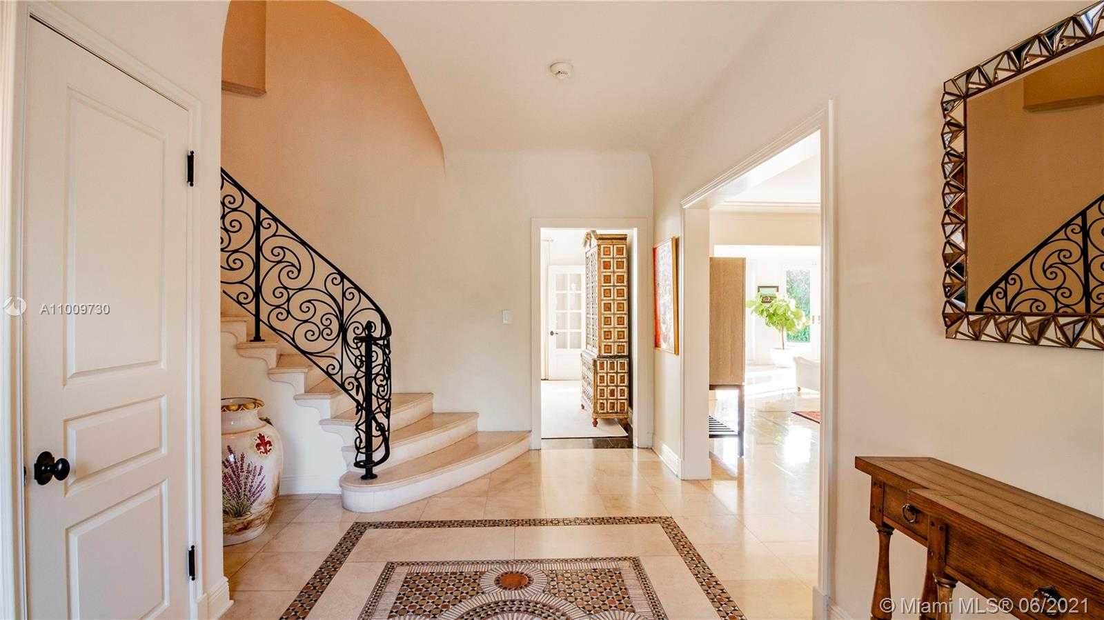 Small Image of 1410 WEST 25TH ST, Miami Beach Number 11