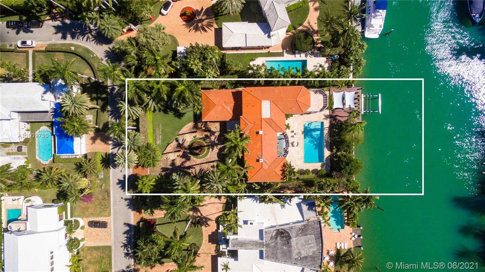 Small Image of 1410 WEST 25TH ST, Miami Beach Number 2