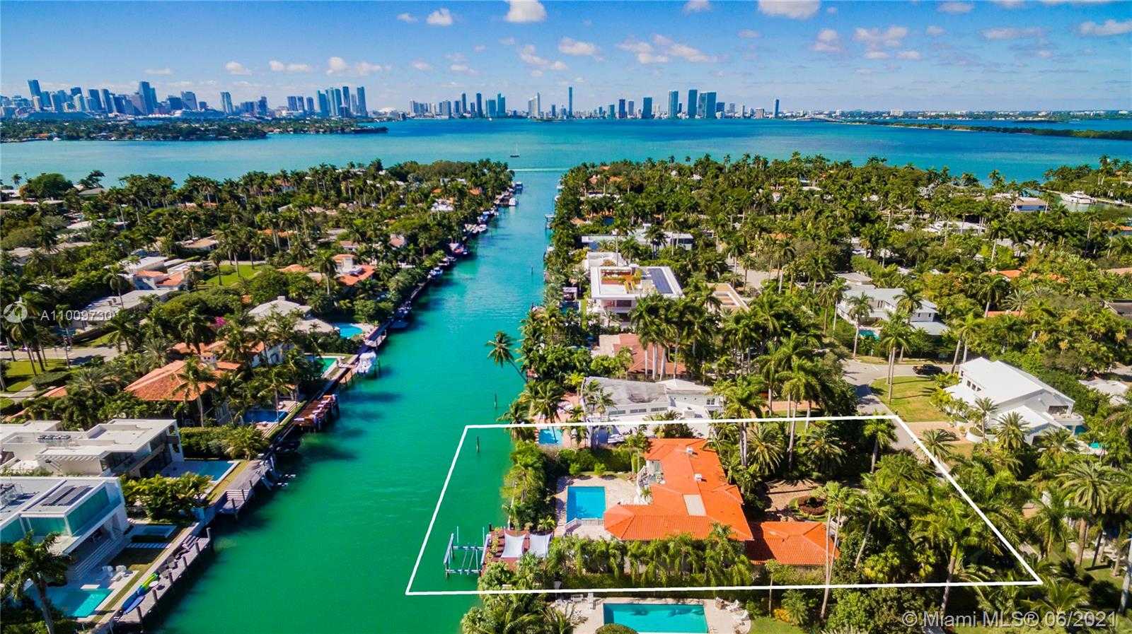 Small Image of 1410 WEST 25TH ST, Miami Beach Number 3