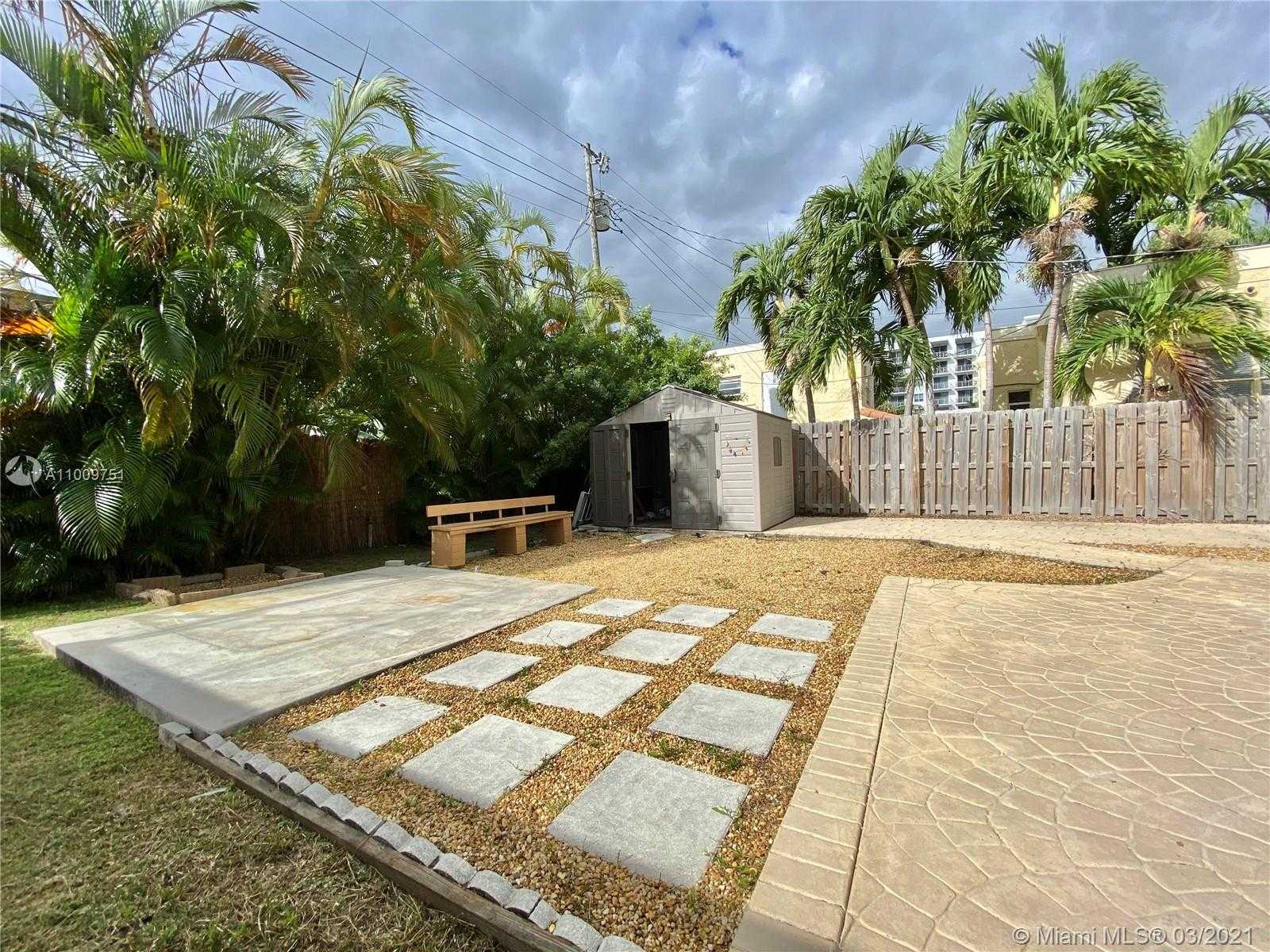 Small Image of 626 NE 4th Ct., Hallandale Beach, FL 33009, USA Number 22
