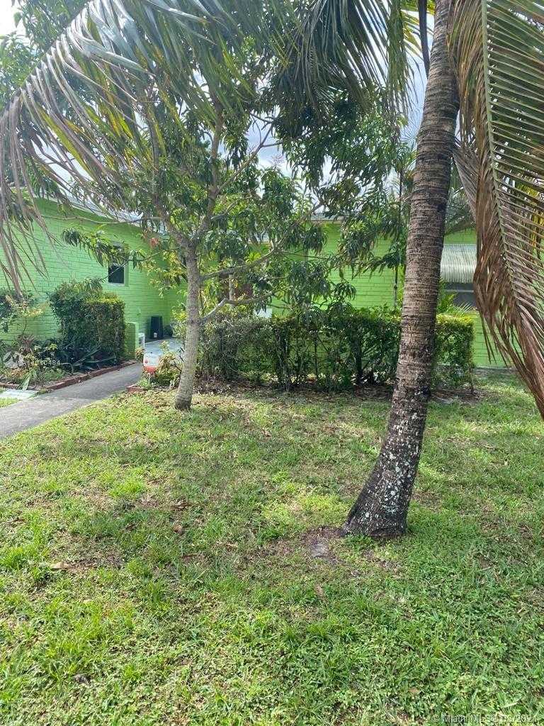 Small Image of 6490 SOUTH WEST 10TH ST, North Lauderdale Number 24