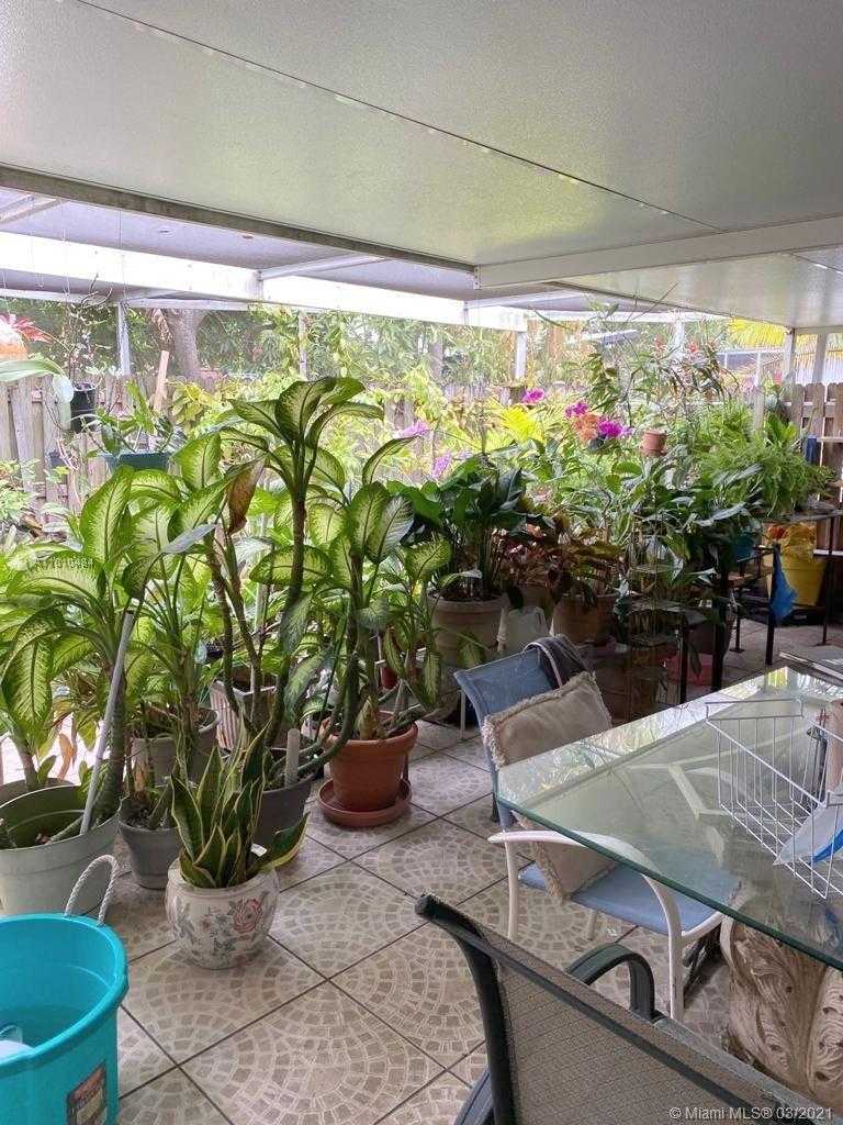 Small Image of 6490 SOUTH WEST 10TH ST, North Lauderdale Number 27