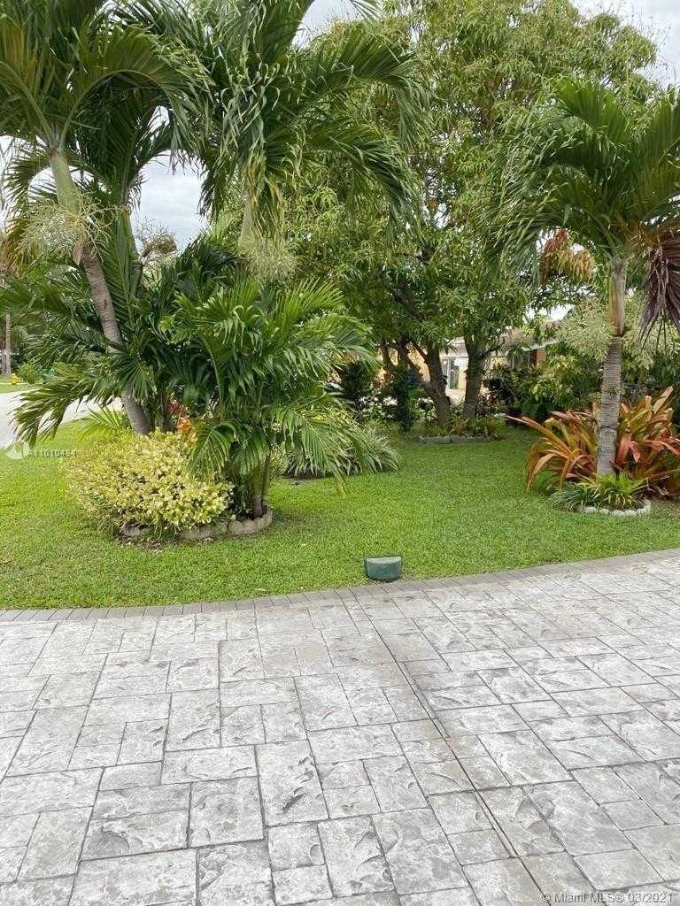 Small Image of 6490 SOUTH WEST 10TH ST, North Lauderdale Number 36