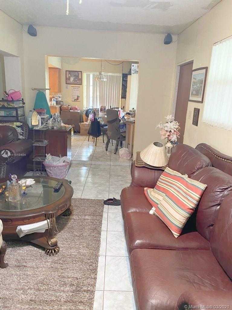 Small Image of 6490 SOUTH WEST 10TH ST, North Lauderdale Number 7