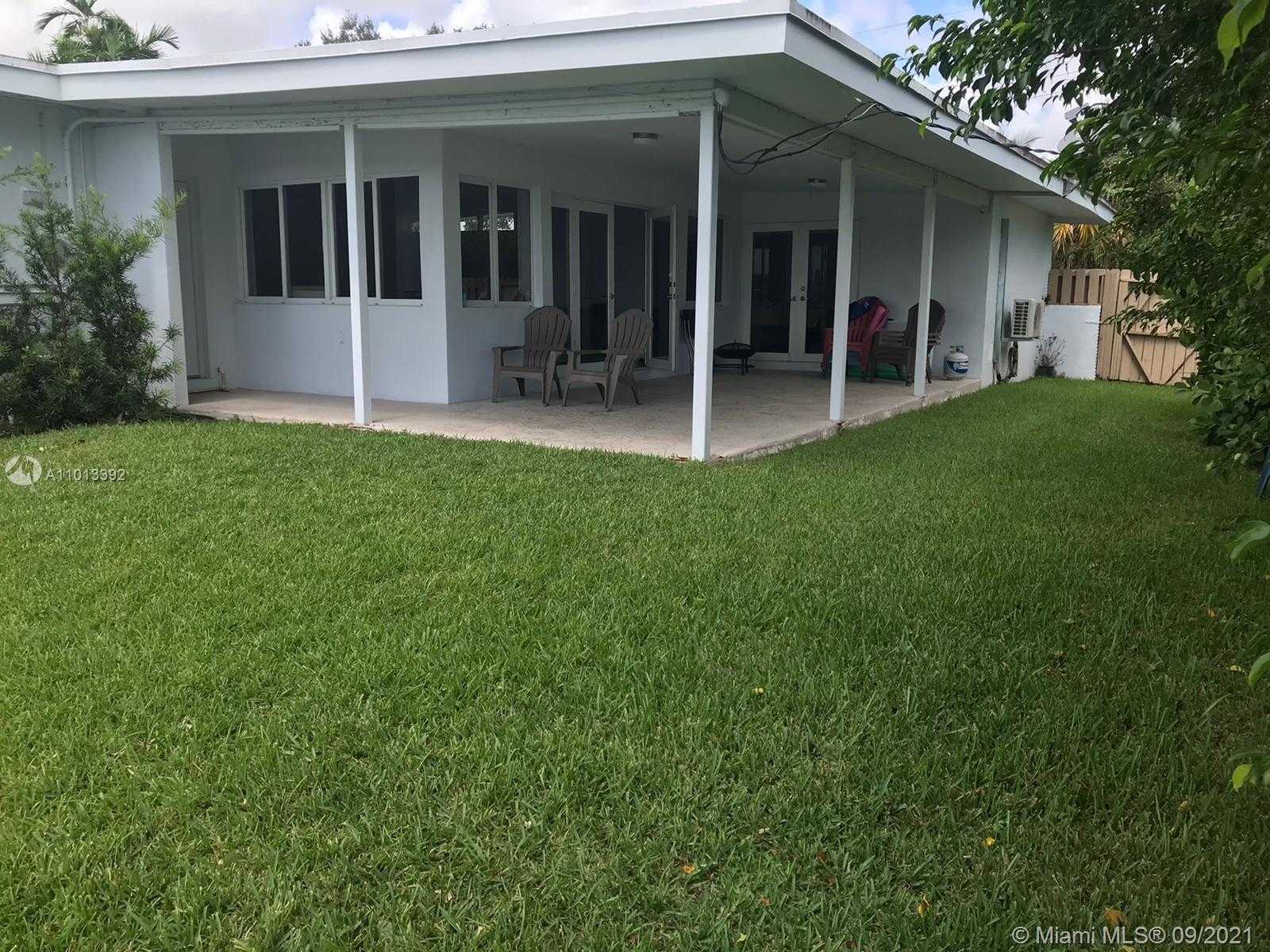 Small Image of 2050 NORTH EAST 196TH TER, North Miami Beach Number 3
