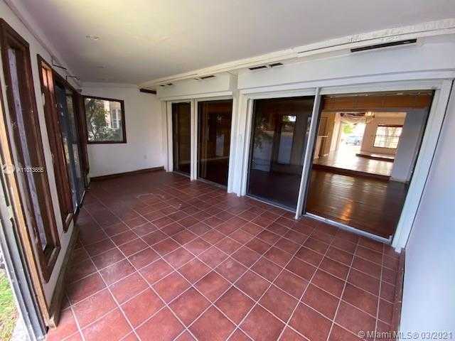 Small Image of 8459 NORTH WEST 189TH ST RD, Hialeah Number 19
