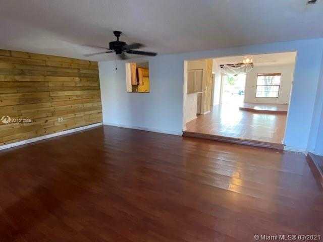 Small Image of 8459 NORTH WEST 189TH ST RD, Hialeah Number 21