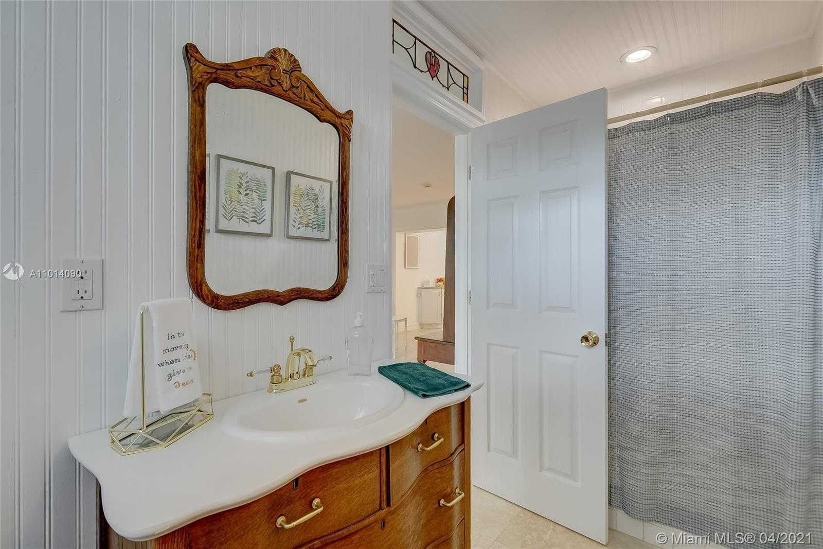 Small Image of 3616 NORTH EAST 25TH AVE, Fort Lauderdale Number 12