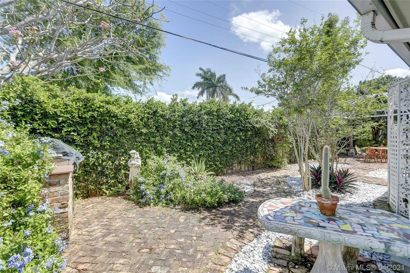 Small Image of 3616 NORTH EAST 25TH AVE, Fort Lauderdale Number 32