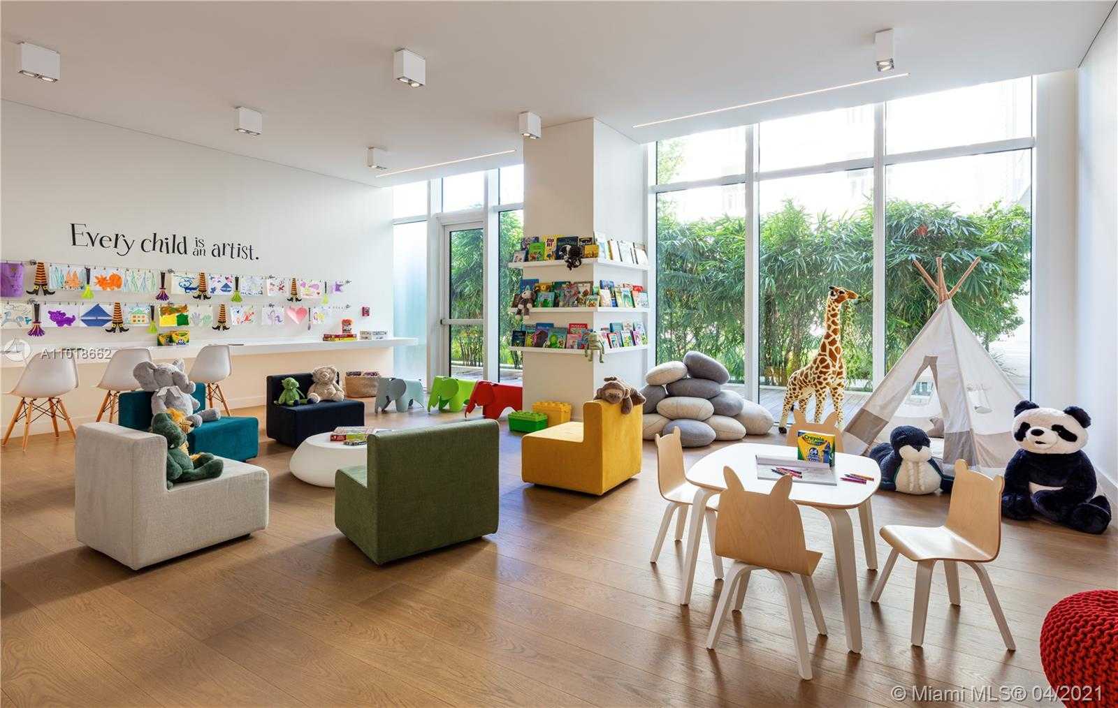 Small Image of 850 WEST 47 COURT, Miami Beach Number 43