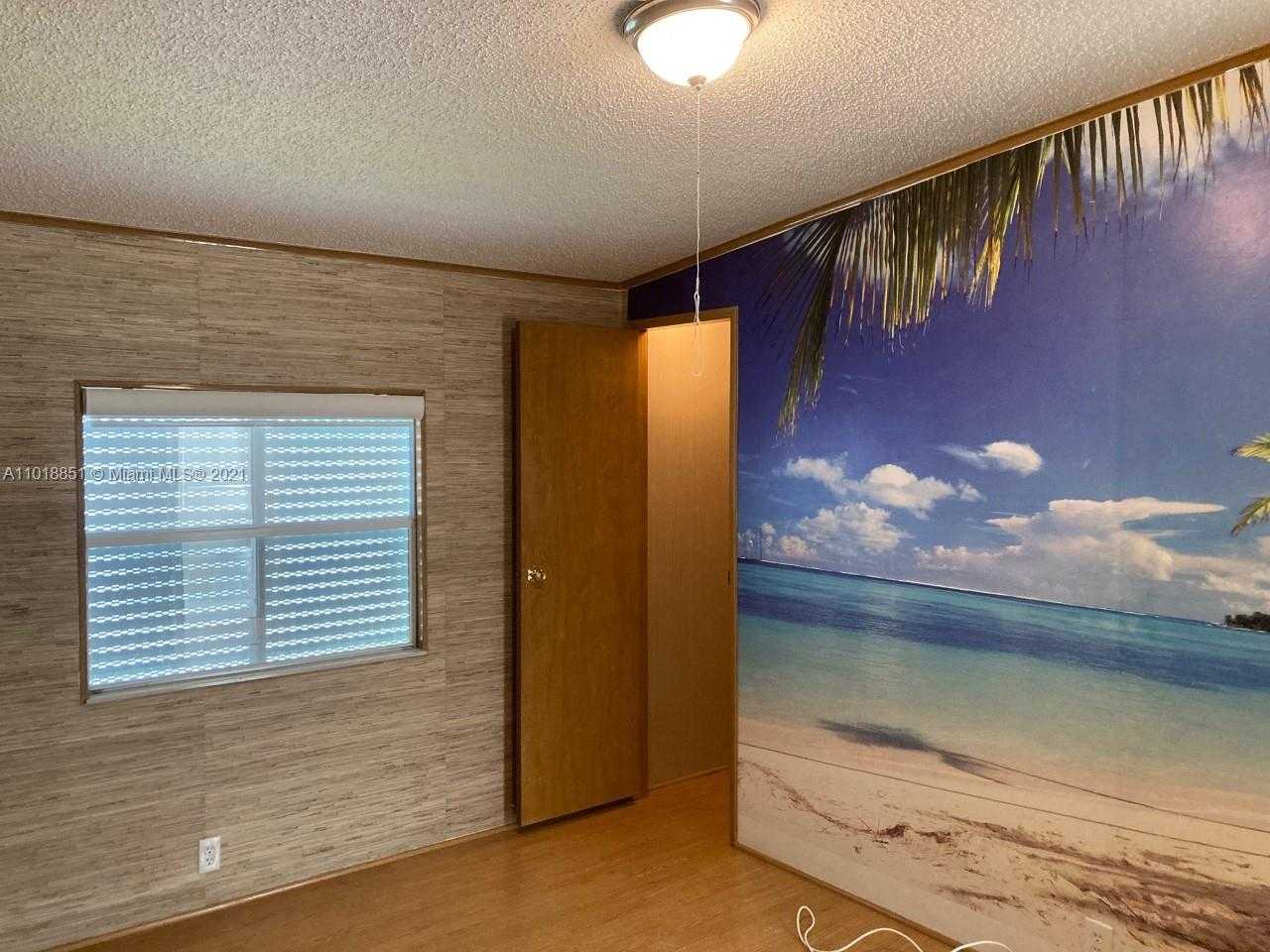 Small Image of 3603 NORTH WEST 64TH CT, Coconut Creek Number 17