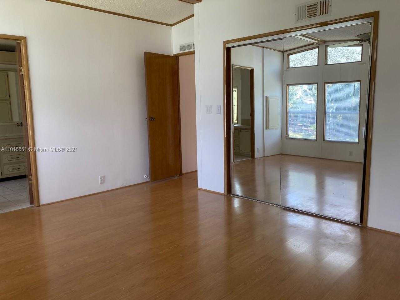 Small Image of 3603 NORTH WEST 64TH CT, Coconut Creek Number 20