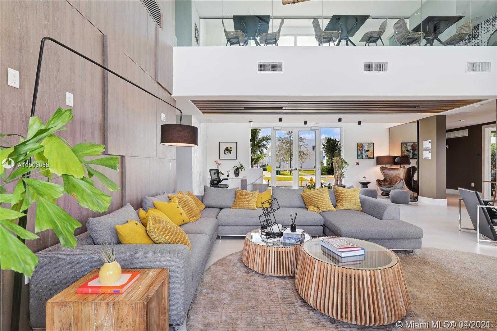 Small Image of 6760 NORTH WEST 103RD PL, Doral Number 13