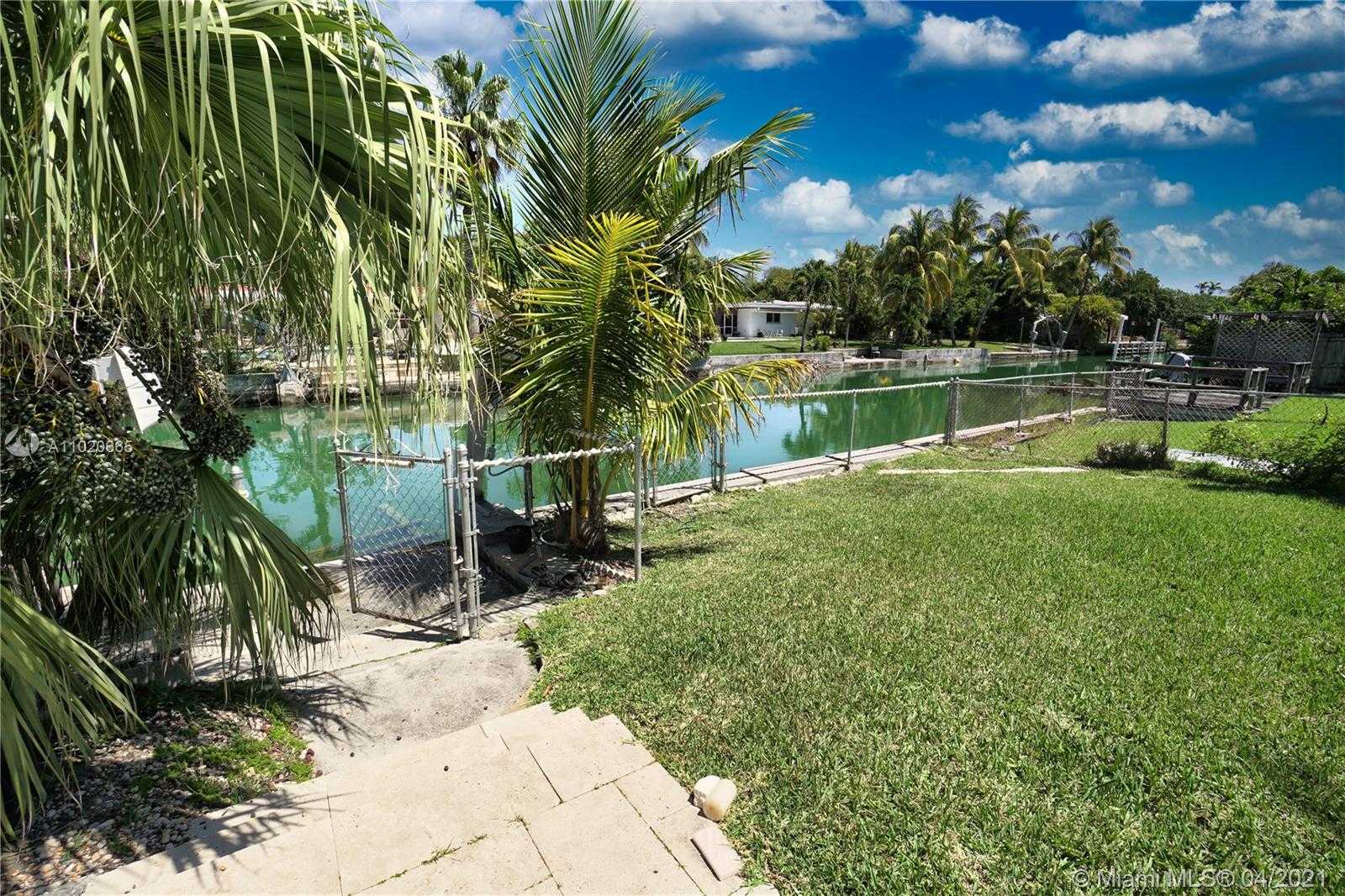 Small Image of 1395 DAYTONIA RD, Miami Beach Number 12