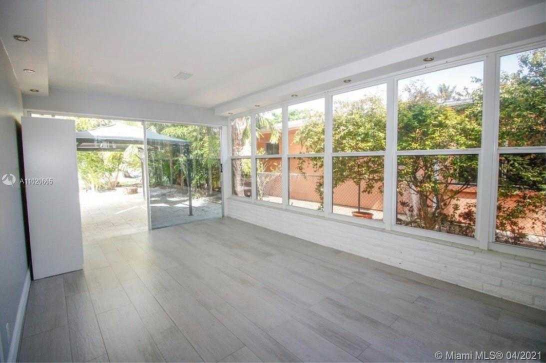 Small Image of 1395 DAYTONIA RD, Miami Beach Number 21