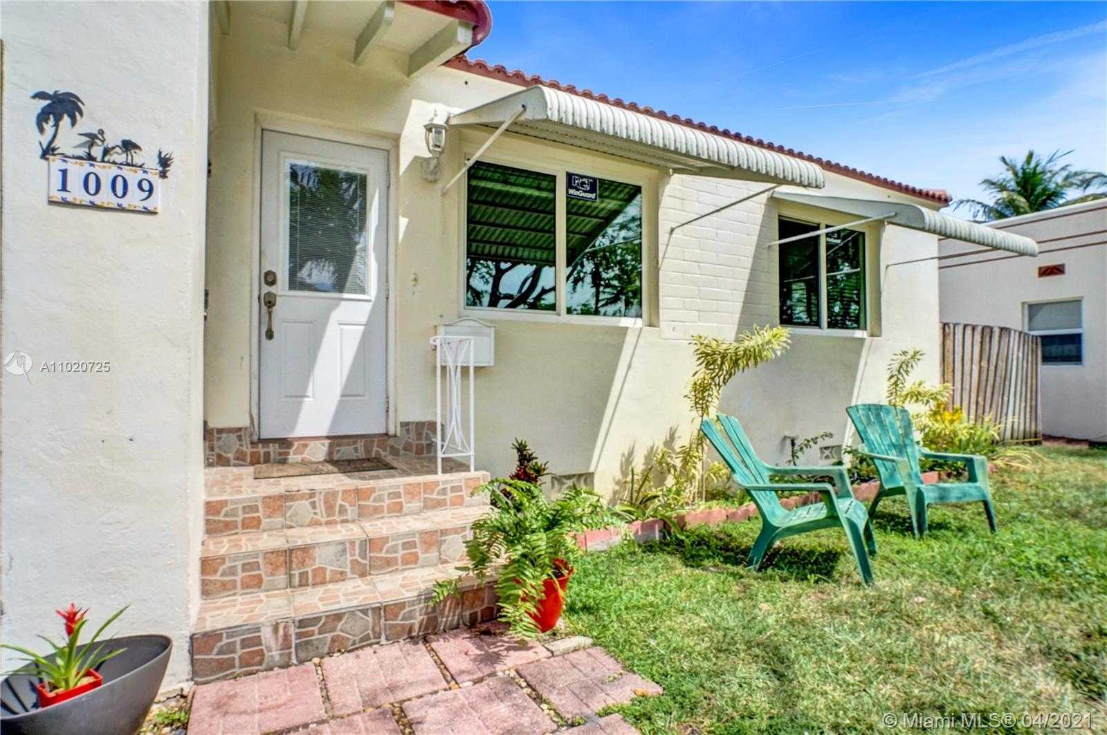 Small Image of 1009 NORTH 17TH CT, Hollywood Number 6