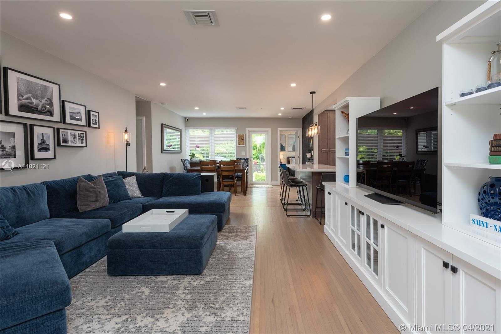 Small Image of 708 MAJORCA AVE, Coral Gables Number 16
