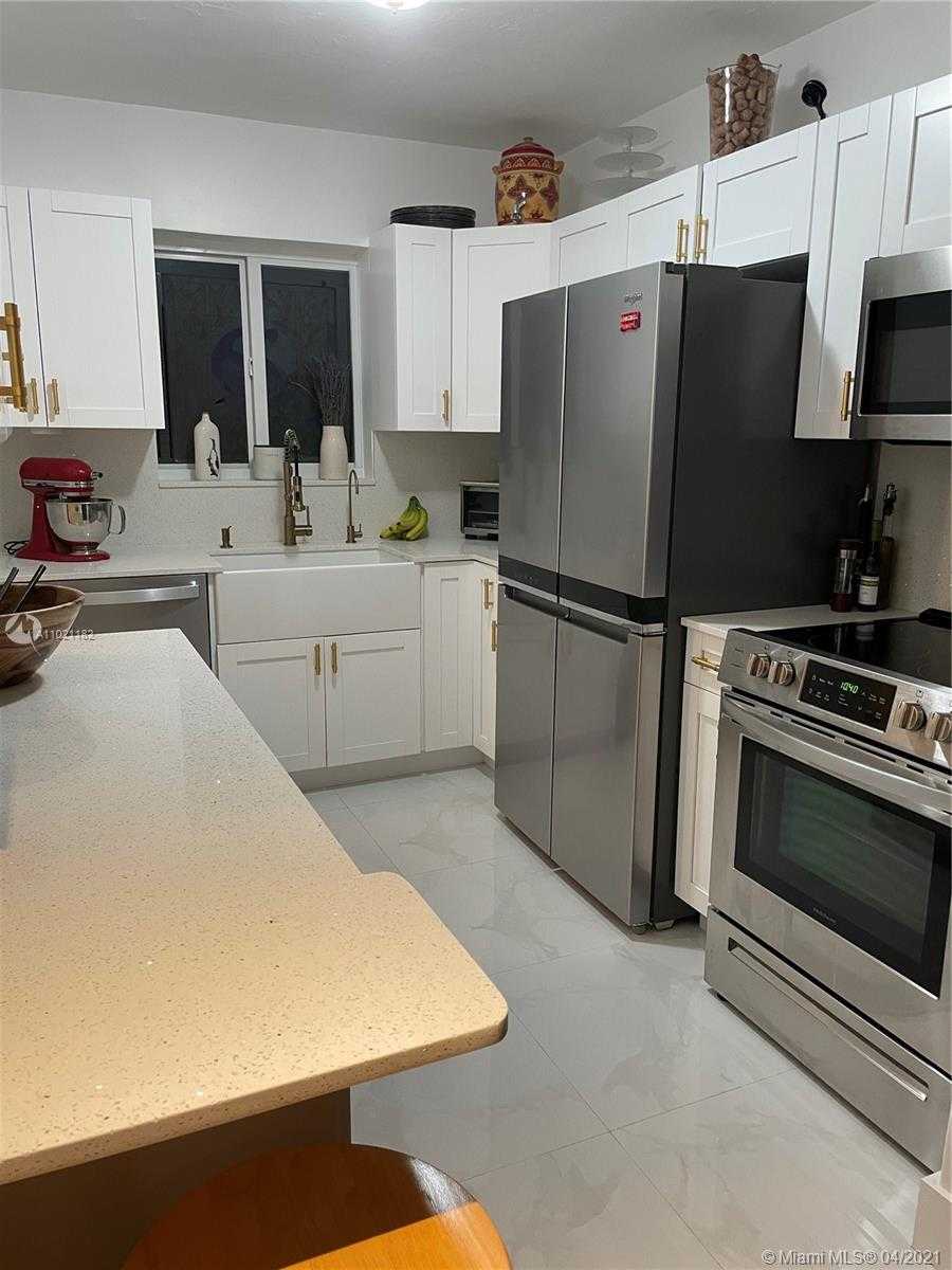 Small Image of 2310 SOUTH WEST 16TH CT, Miami Number 3