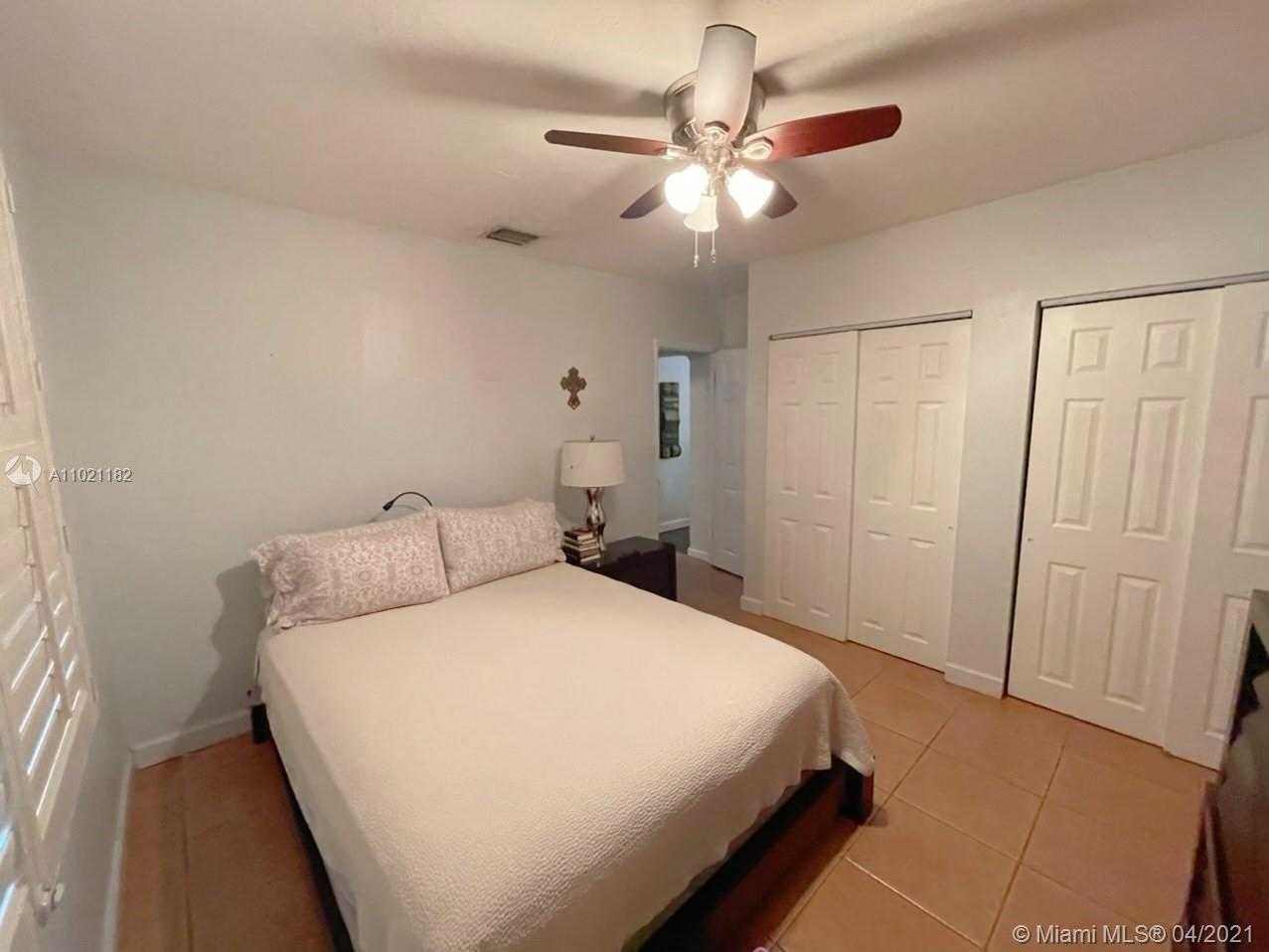 Small Image of 2310 SOUTH WEST 16TH CT, Miami Number 8