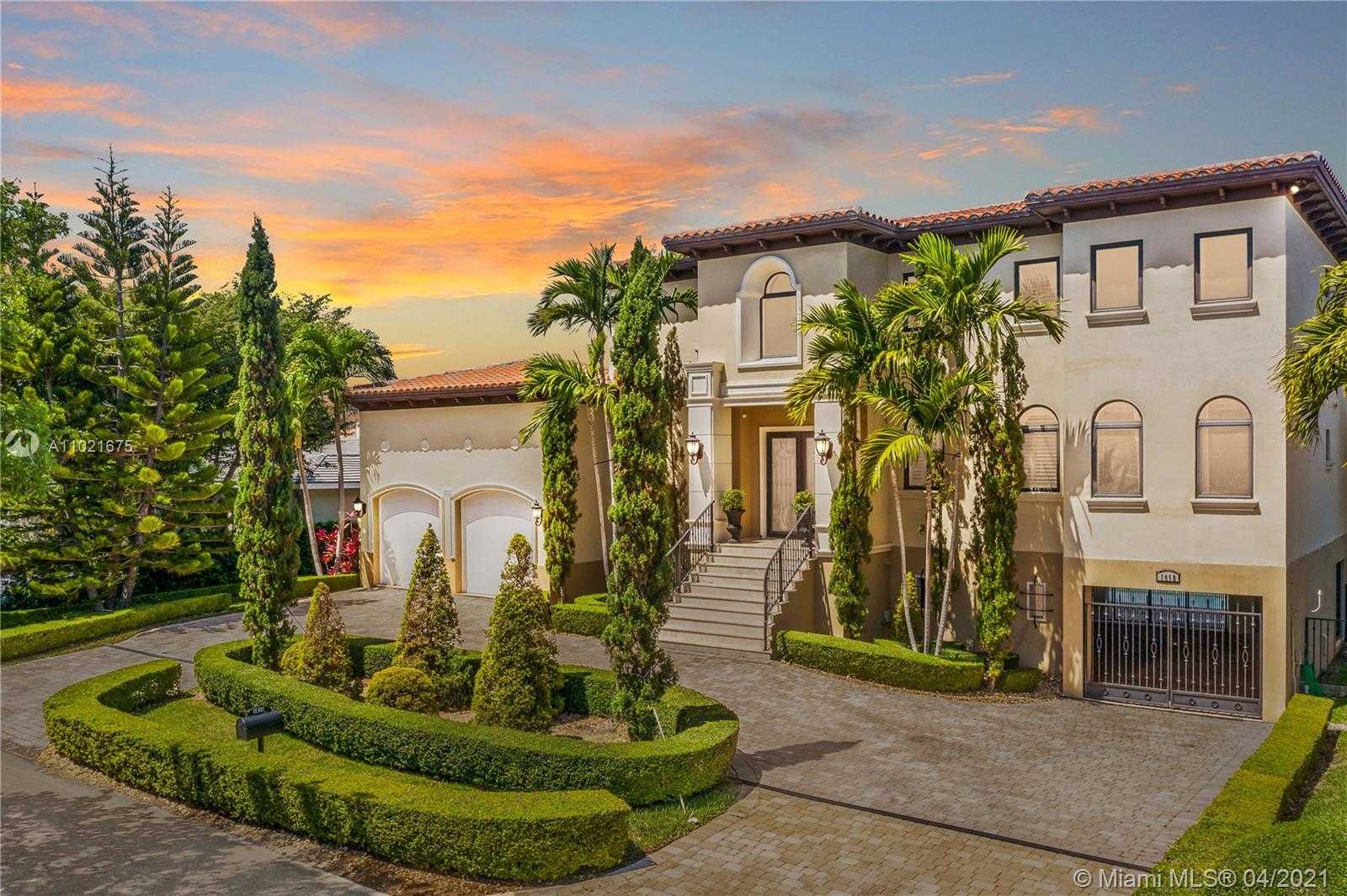 Small Image of 1015 SAN PEDRO AVE, Coral Gables Number 13
