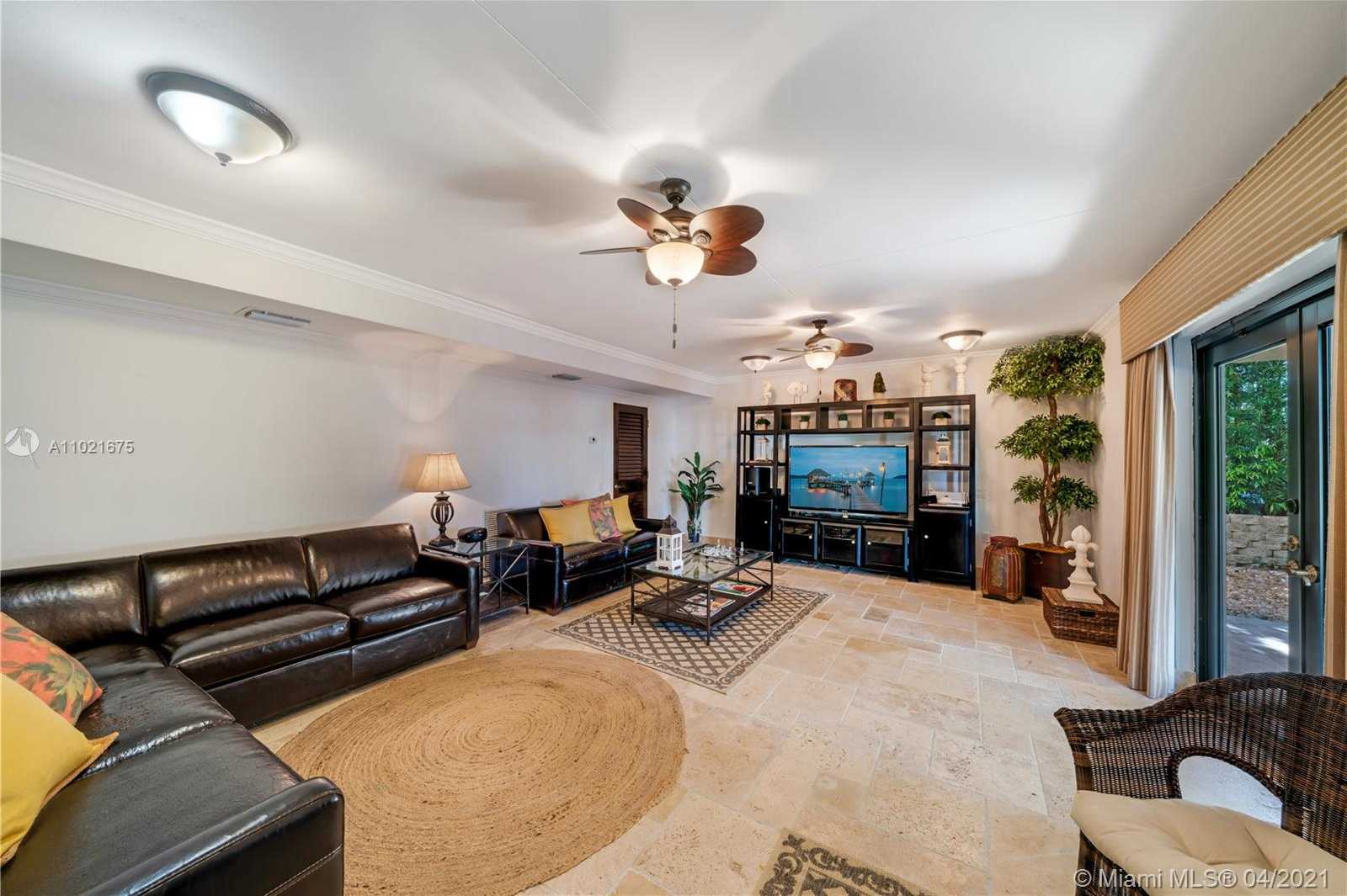 Small Image of 1015 SAN PEDRO AVE, Coral Gables Number 60