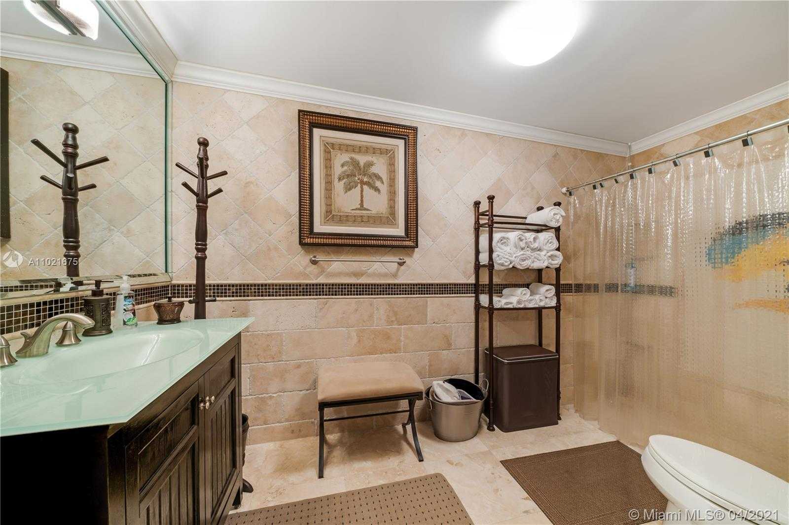 Small Image of 1015 SAN PEDRO AVE, Coral Gables Number 64
