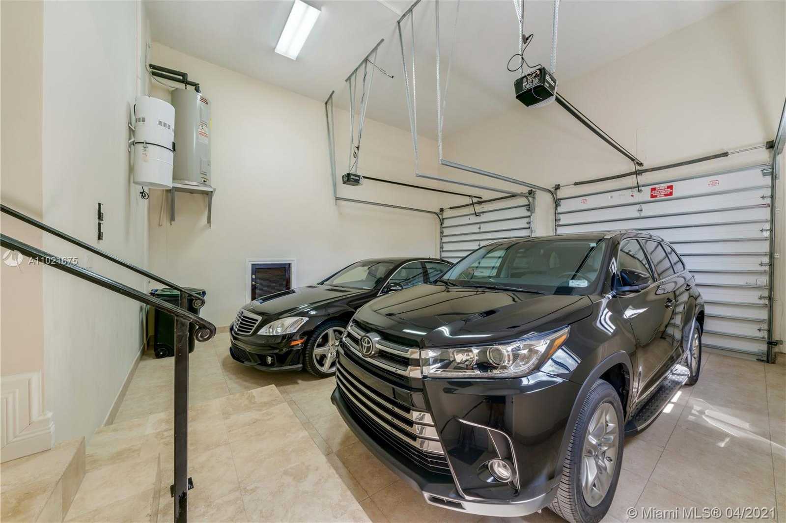 Small Image of 1015 SAN PEDRO AVE, Coral Gables Number 65