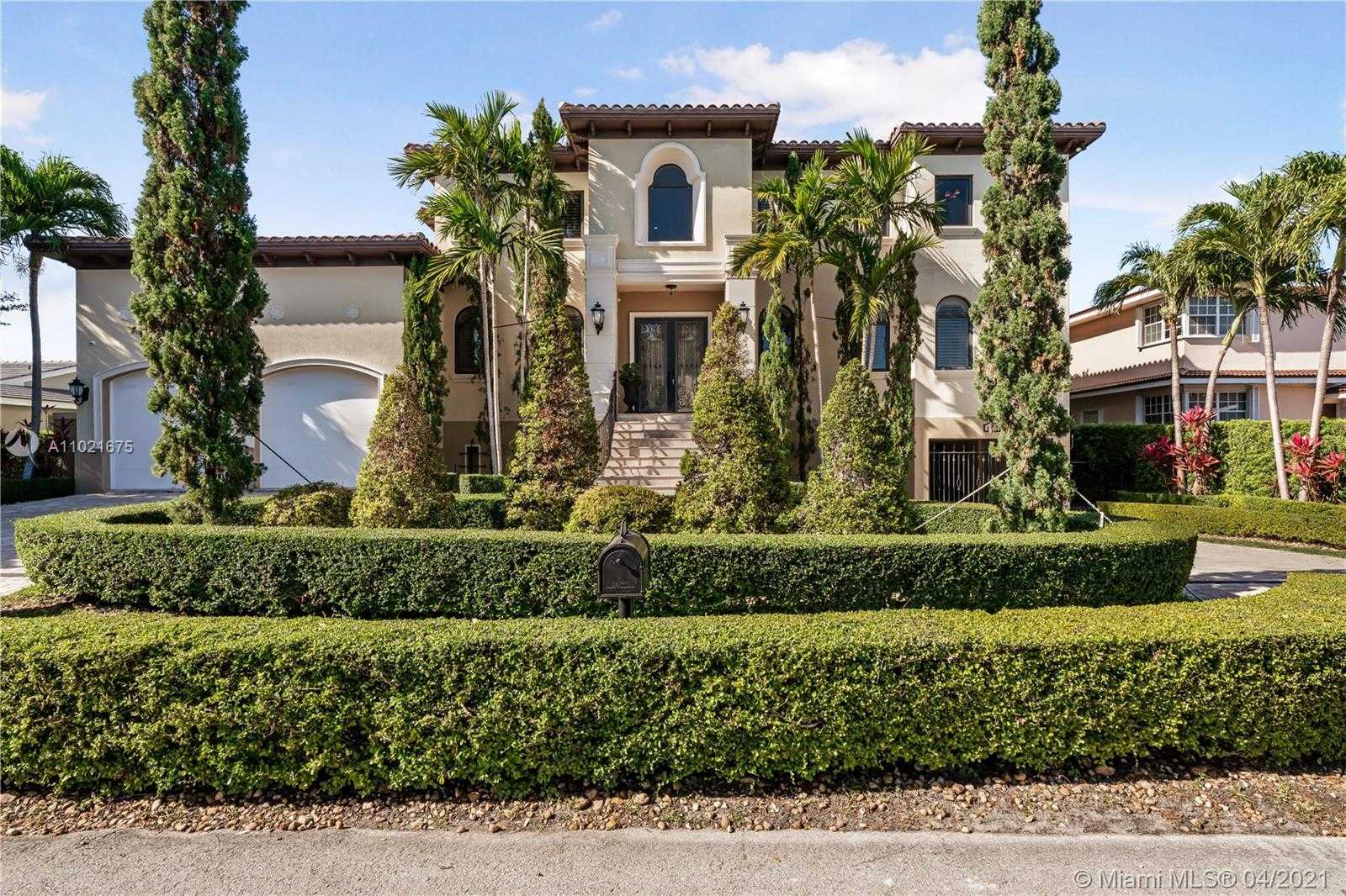 Small Image of 1015 SAN PEDRO AVE, Coral Gables Number 9