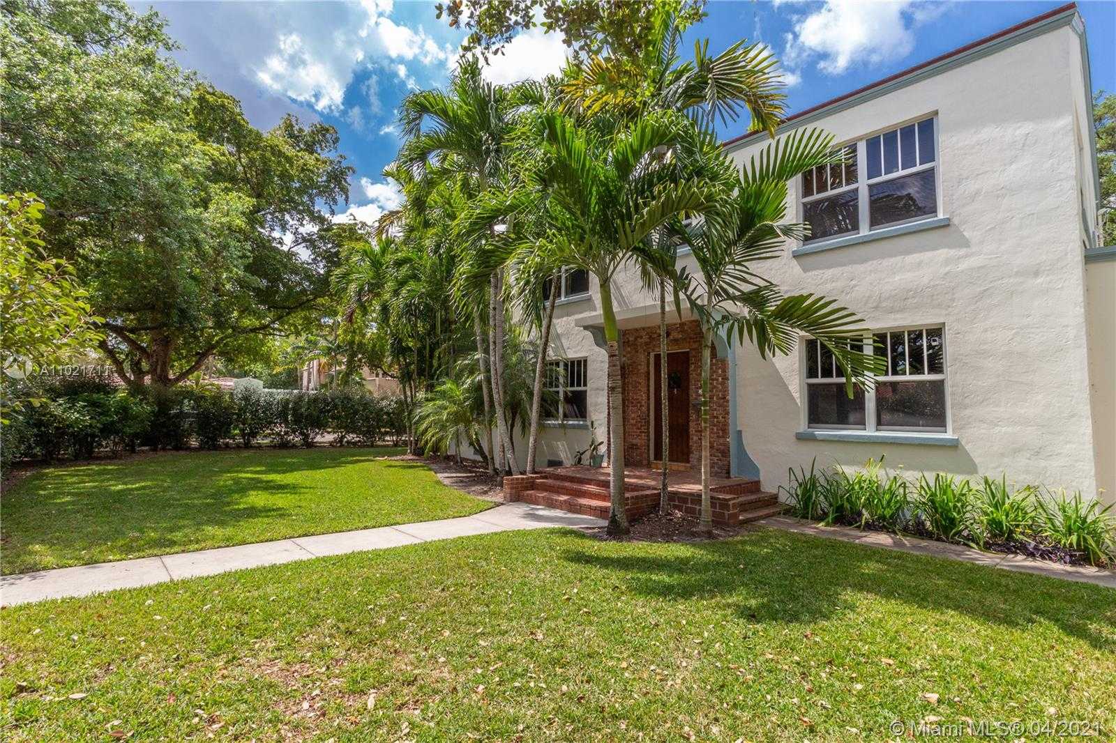 Small Image of 1710 HERNANDO ST, Coral Gables Number 28