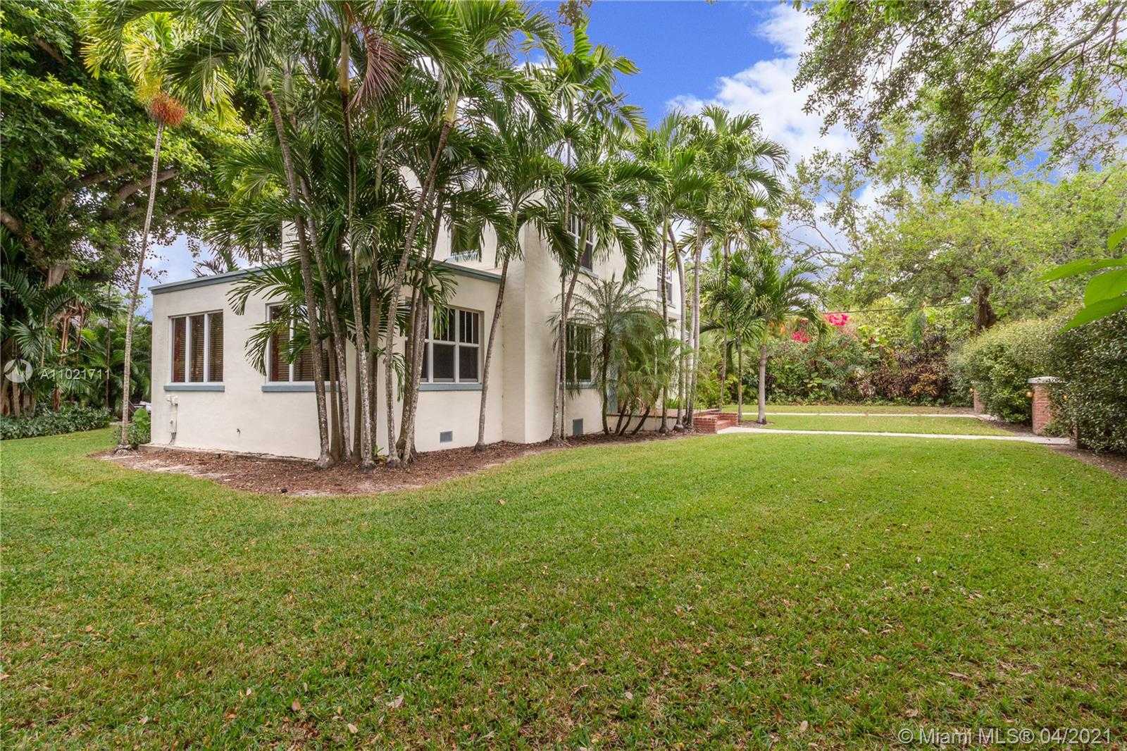 Small Image of 1710 HERNANDO ST, Coral Gables Number 29