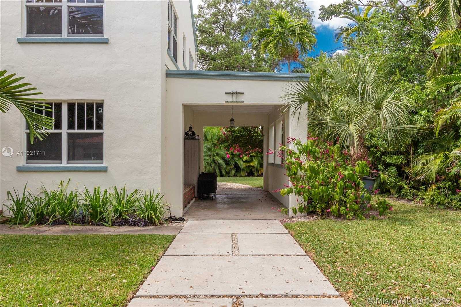 Small Image of 1710 HERNANDO ST, Coral Gables Number 30