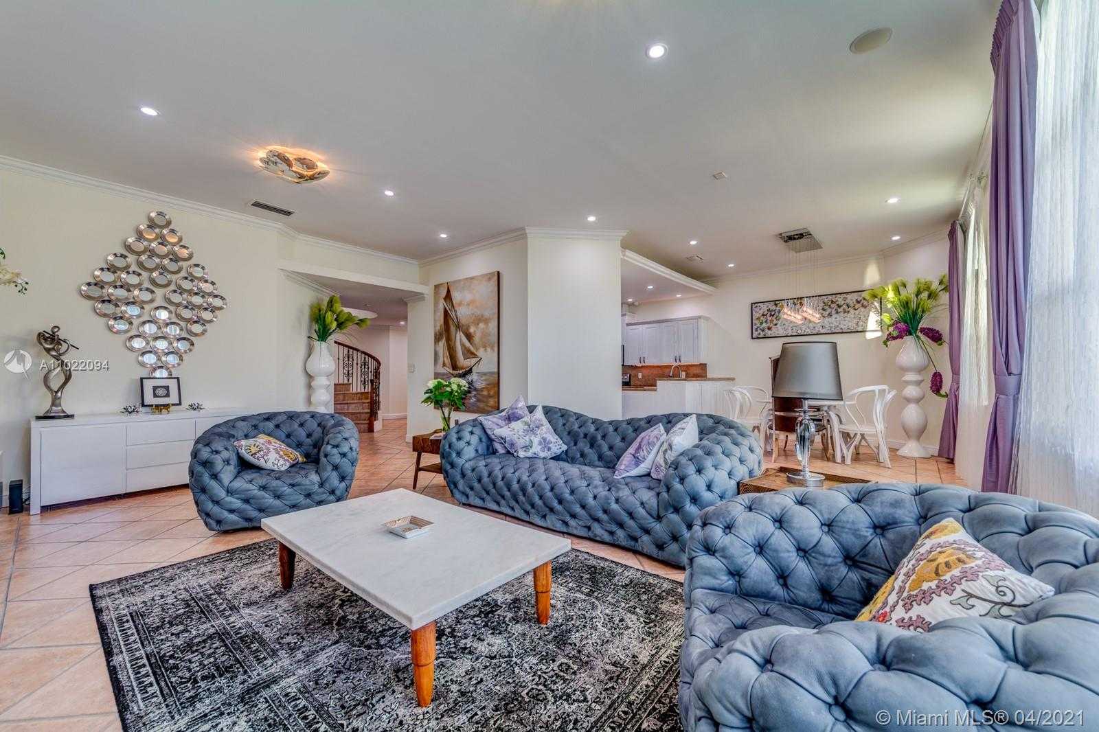 Small Image of 326 ATLANTIC AVE, Sunny Isles Beach Number 18