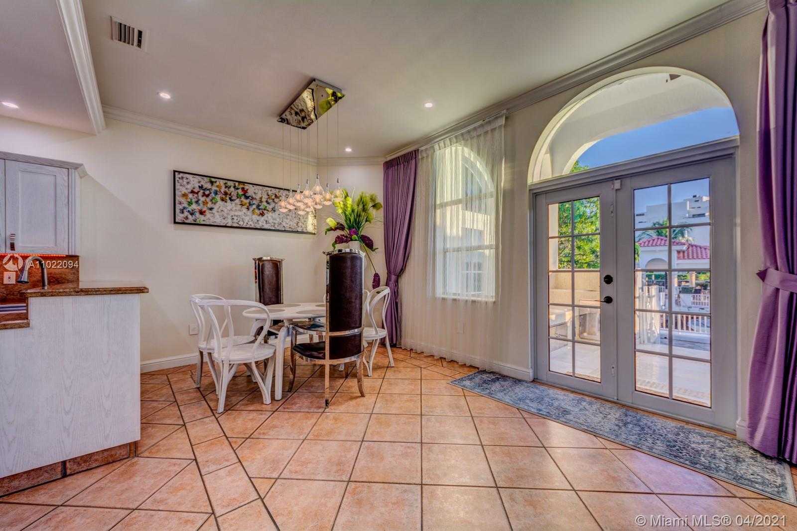 Small Image of 326 ATLANTIC AVE, Sunny Isles Beach Number 22