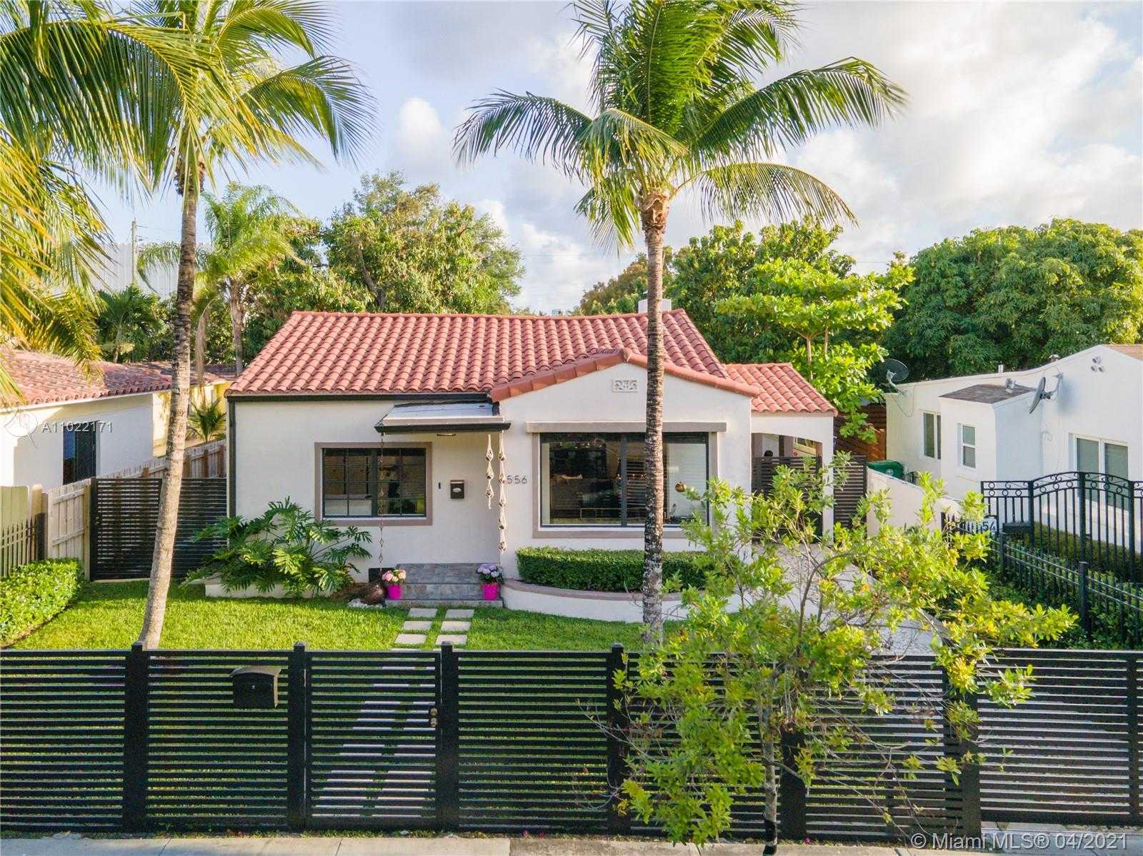 Small Image of 556 NORTH EAST 74TH ST, Miami Number 23