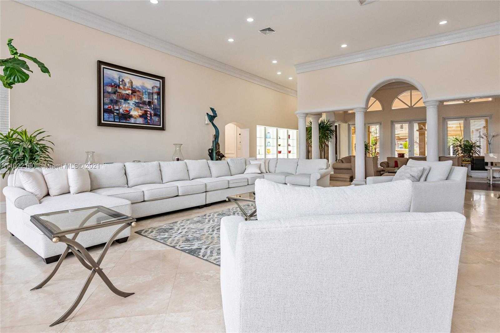 Small Image of 2300 AQUA VISTA BLVD, Fort Lauderdale Number 19