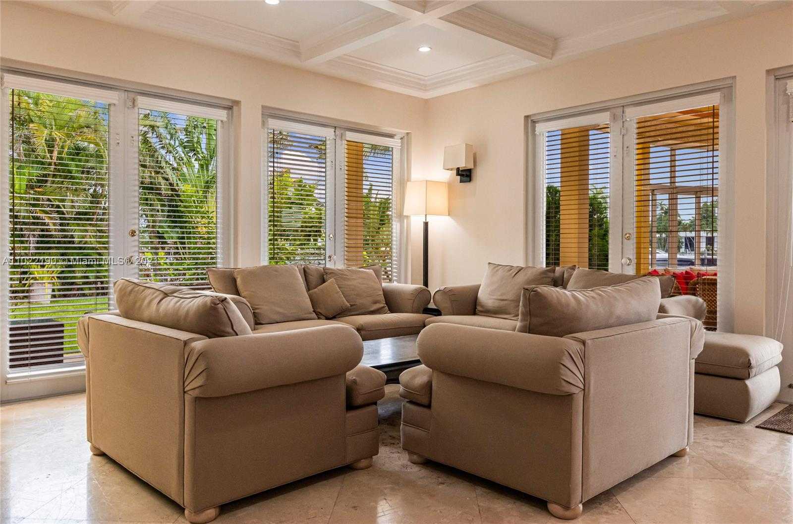 Small Image of 2300 AQUA VISTA BLVD, Fort Lauderdale Number 30