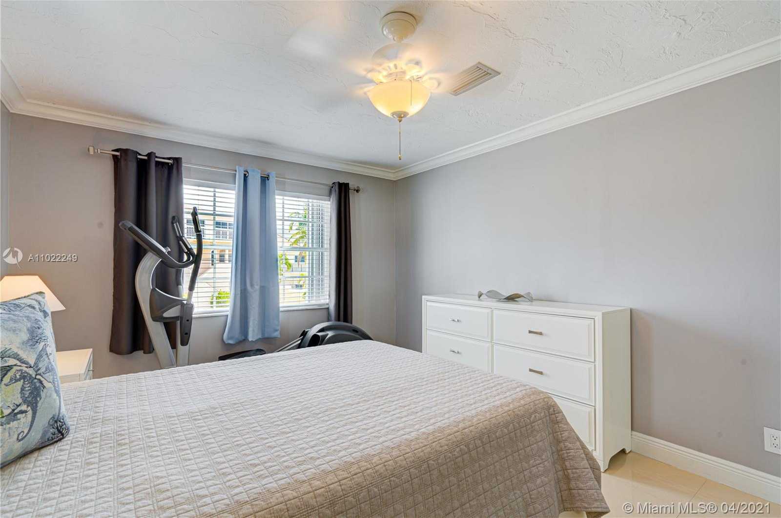 Small Image of 814 BONITO LN, Key Largo Number 30