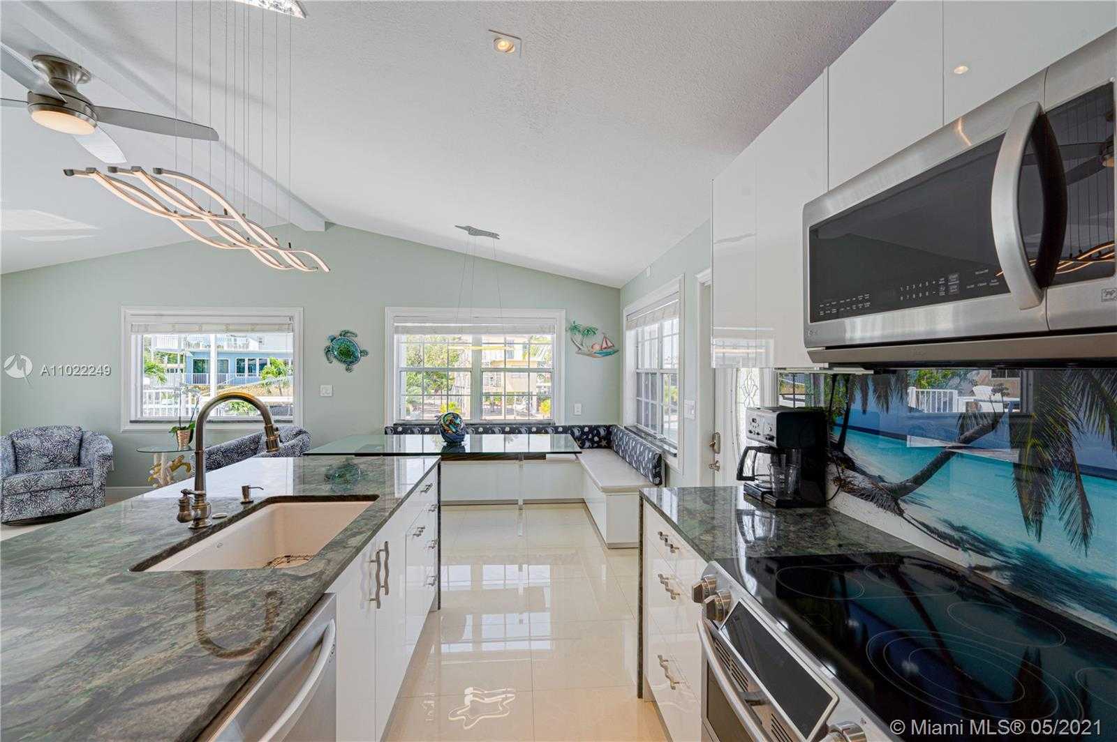 Small Image of 814 BONITO LN, Key Largo Number 51