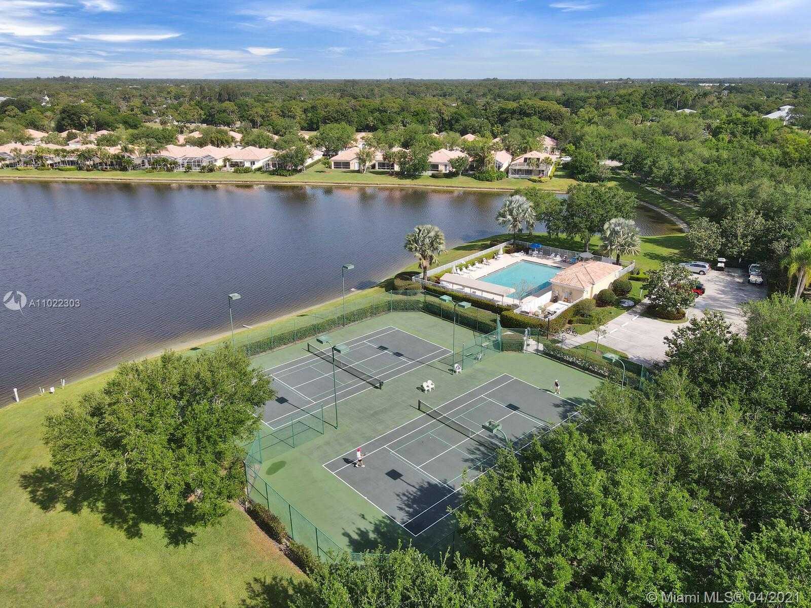 Small Image of 720 SOUTH WEST BALMORAL TRCE, Stuart Number 27