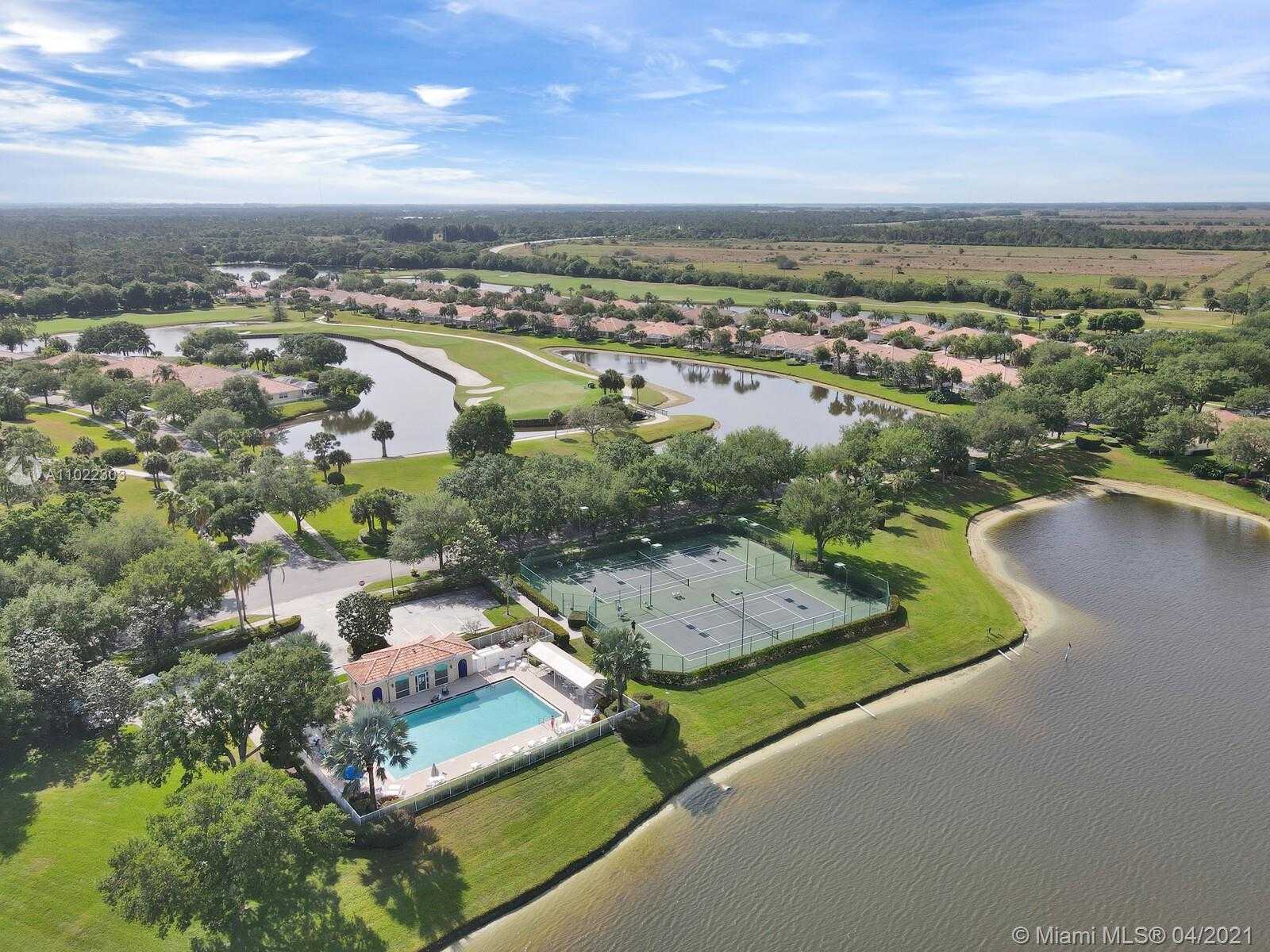 Small Image of 720 SOUTH WEST BALMORAL TRCE, Stuart Number 28