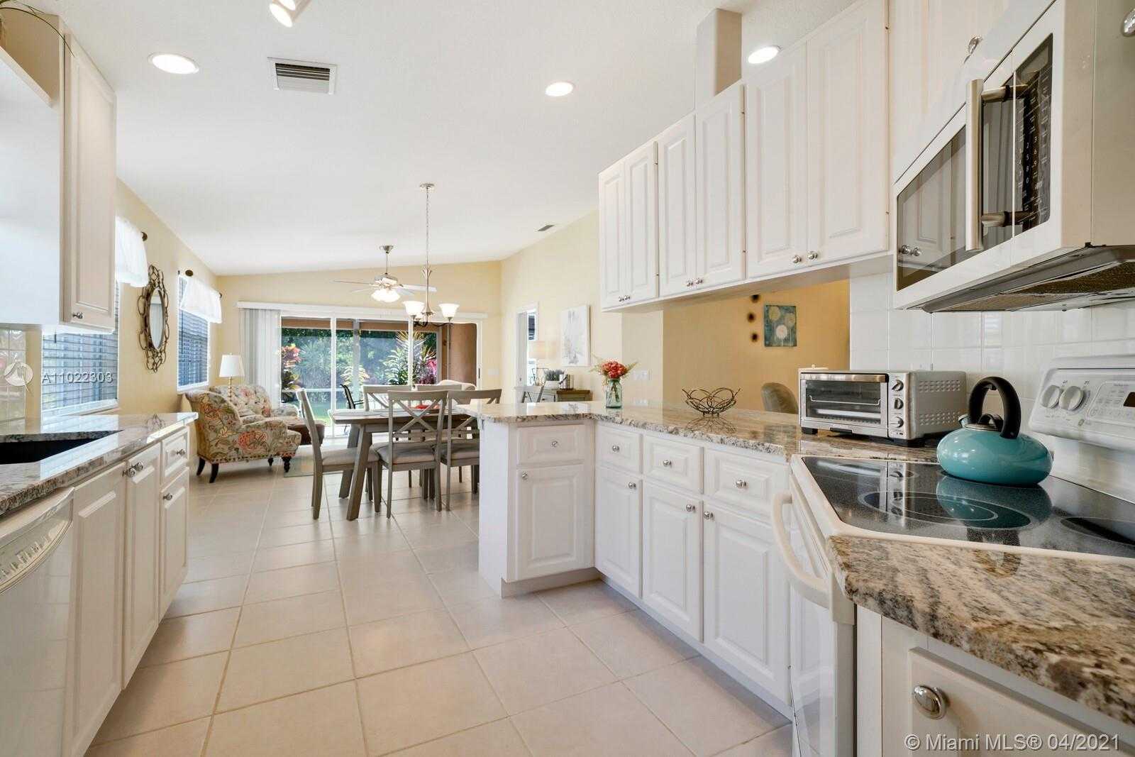 Small Image of 720 SOUTH WEST BALMORAL TRCE, Stuart Number 8